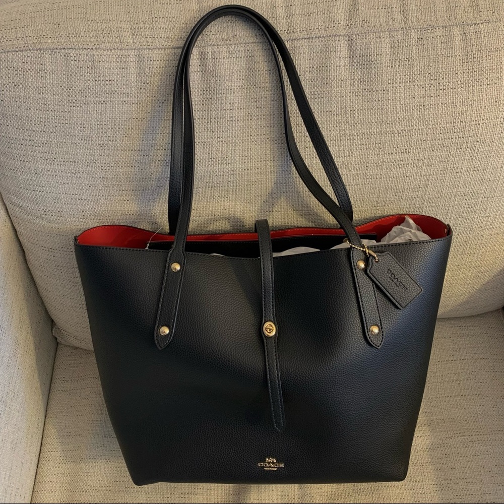 COACH MARKET LEATHER TOTE BAG - BLACK WITH RED INTERIOR, PRISTINE CONDITION